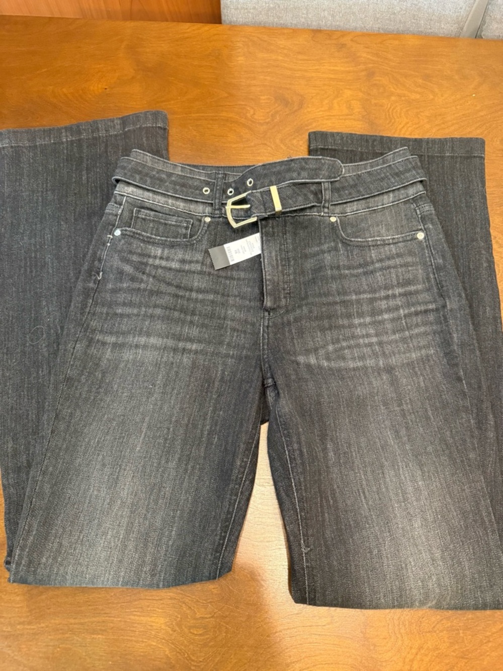 Nwt White House Black Market Women’s Charcoal Boot-Cut Jeans with Belt Size 8